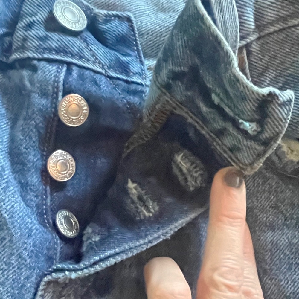 Levi’s patch jeans. Size 1-2 - Picture 3 of 4